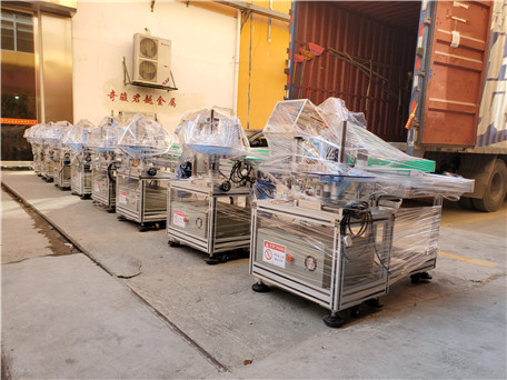 佛山知名上市公司第二批機器發貨現場